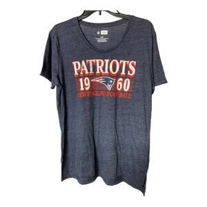 NFL Women's Size Large Patriots 1960 Short Sleeve Casual Football T Shirt NWT